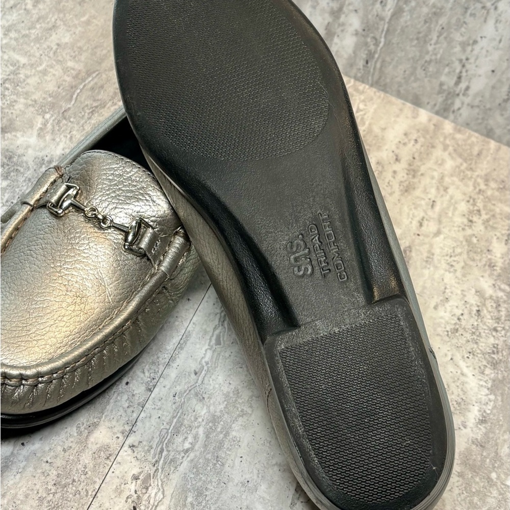 SAS Tripad Comfort Silver Leather Bit Accent Loafers Slip Ons Flats Sz 10.5M - Picture 10 of 10